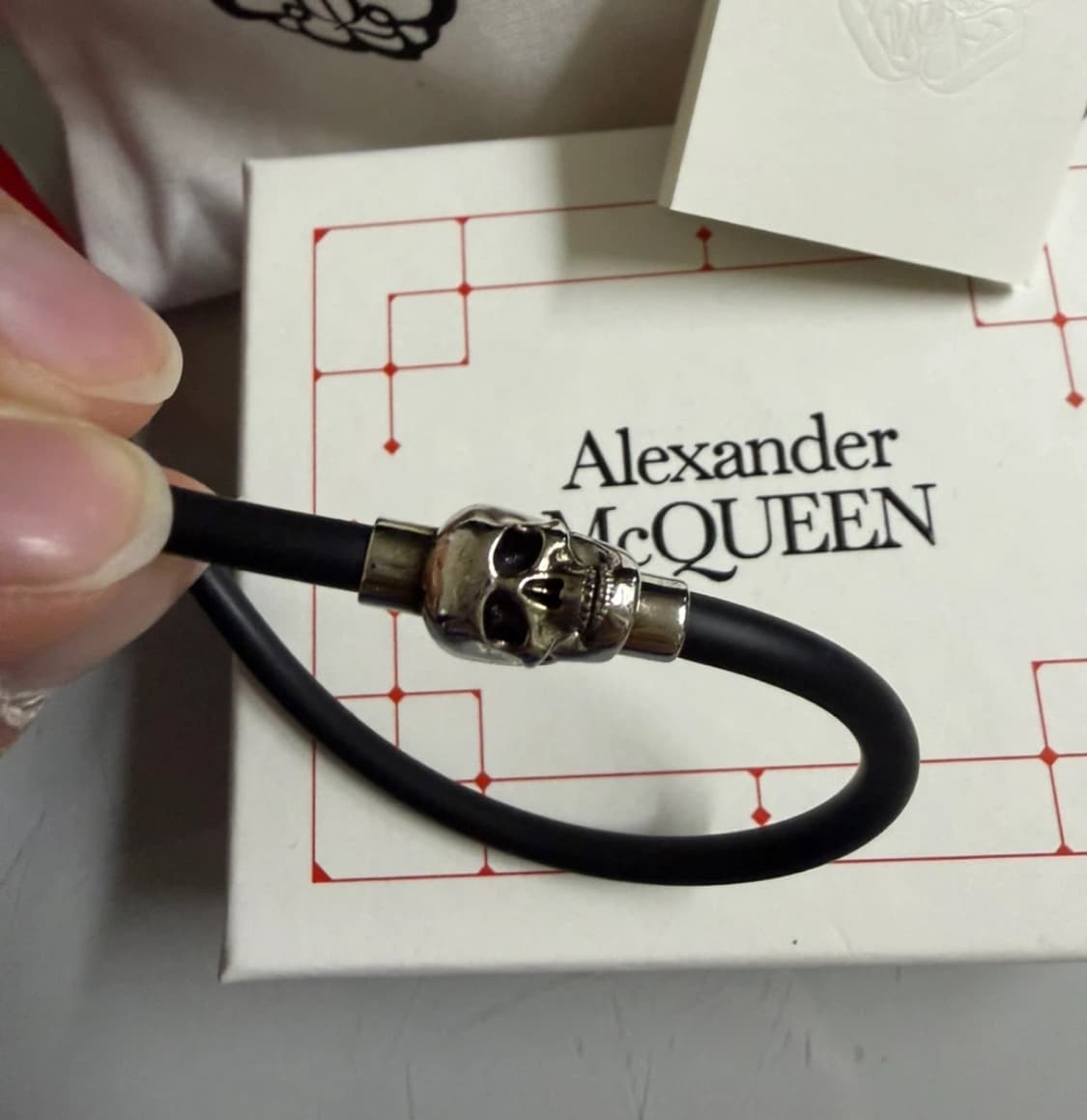 Alexander mcqueen 알렉산더 맥퀸 스컬 팔찌 블랙  상품이미지2