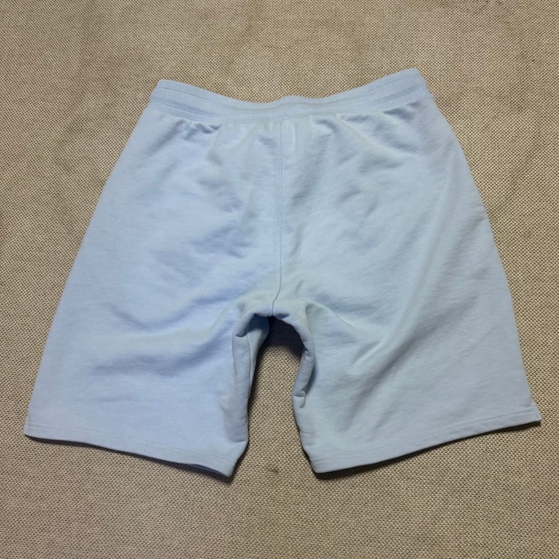 아미(AMI) 스몰 하트 로고 스웨트 반바지 상품이미지8