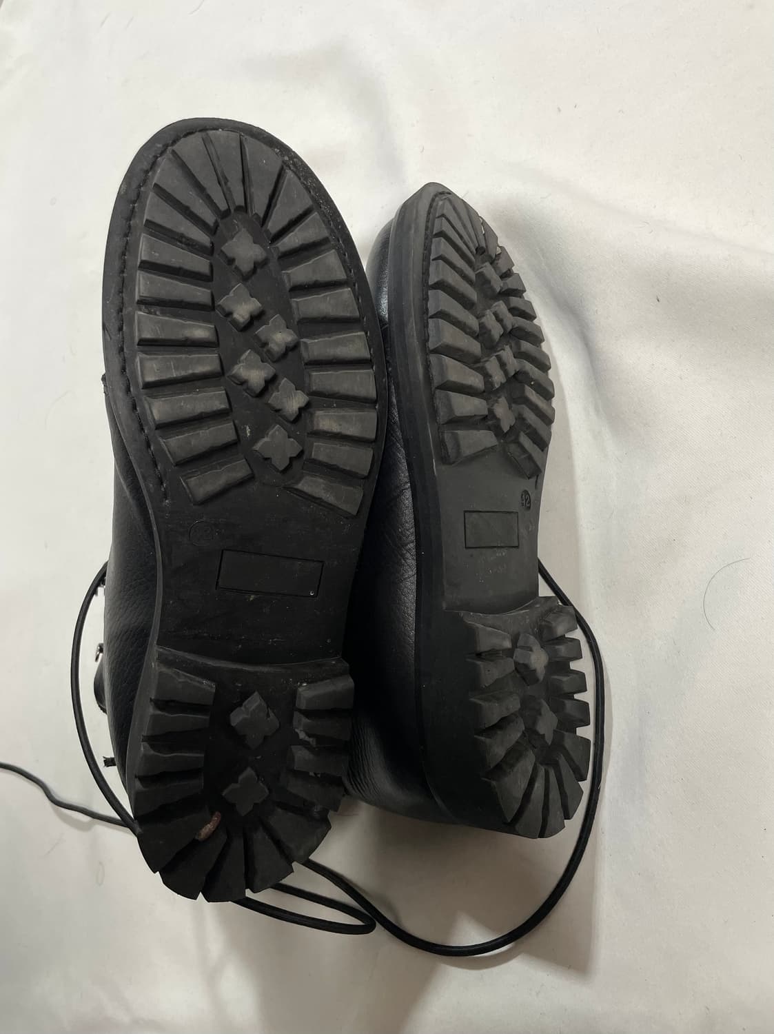 h&m studio 17aw 레이스업 레더 부츠 상품이미지10