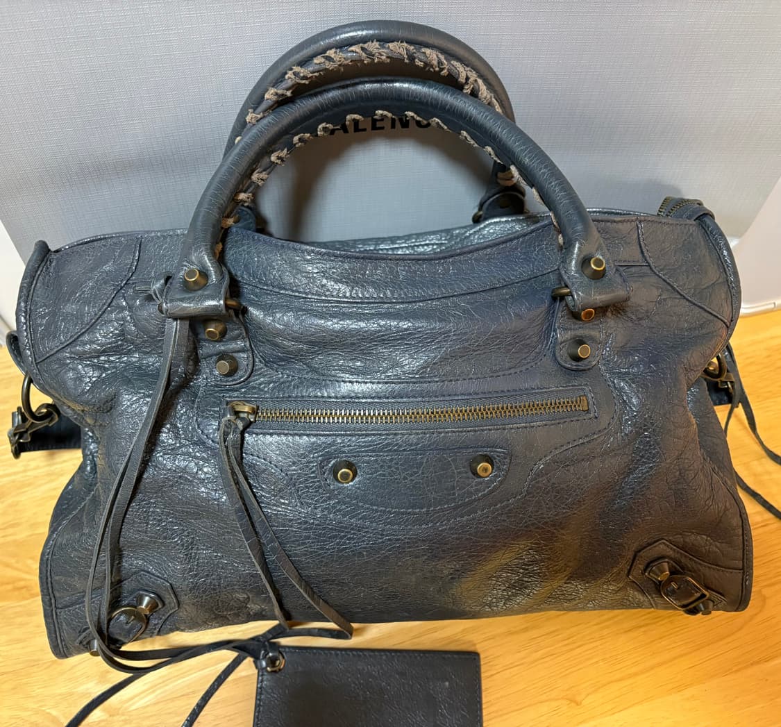 발렌시아가 시티 모터백 그레이 미디움사이즈 상품이미지3