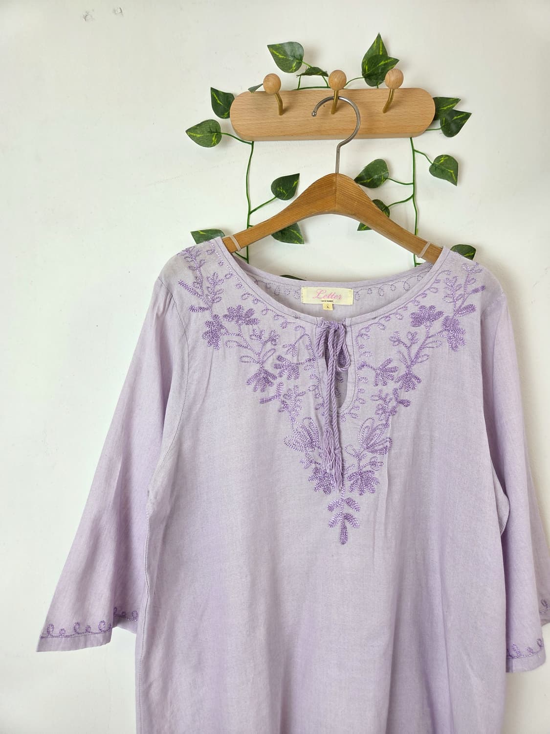 연보라 자수 블라우스 상품이미지2