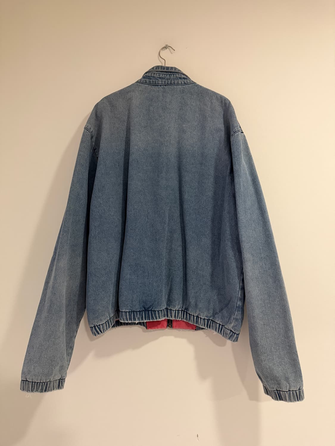 자수 핀 디테일이 있는 데님 재킷 상품이미지4