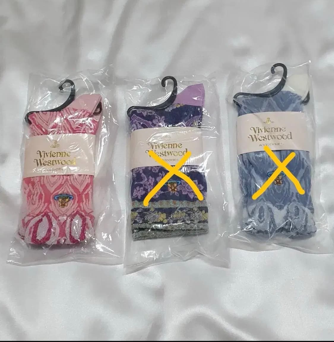 퍼플 블루 핑크 옐로우 크림베이지 핑크바이올렛 비비안웨스트우드 양말 상품이미지1