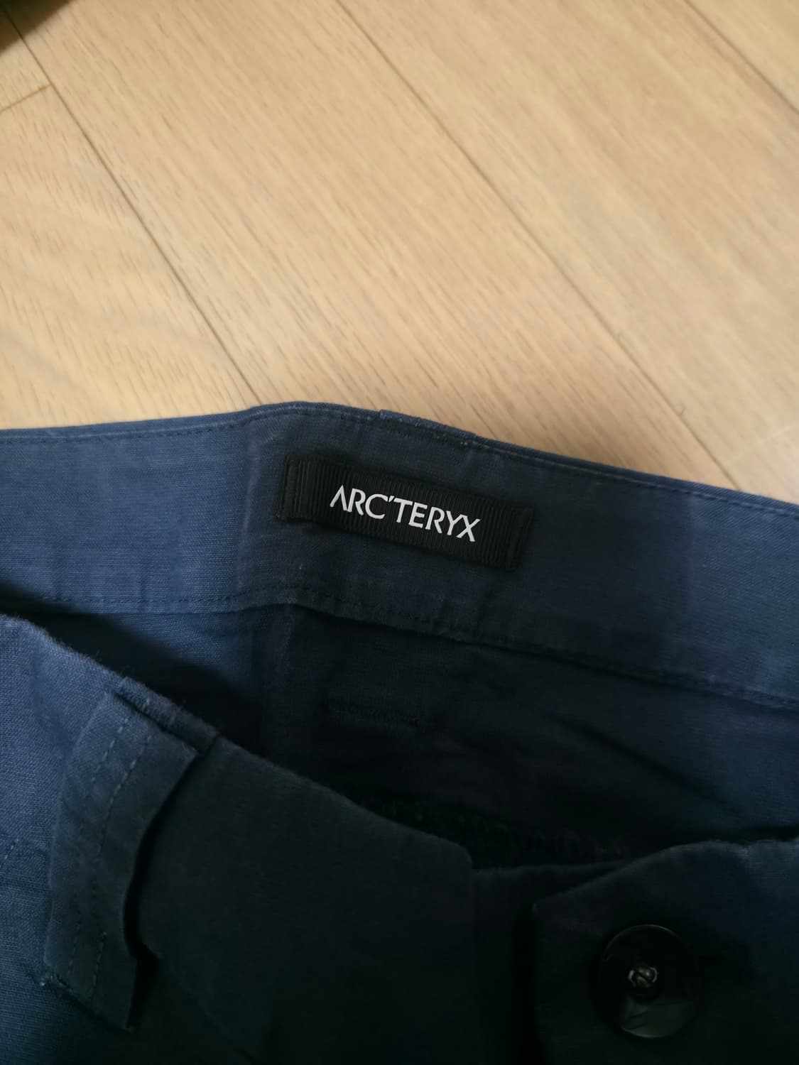 아크테릭스 네이비 반바지 상품이미지3