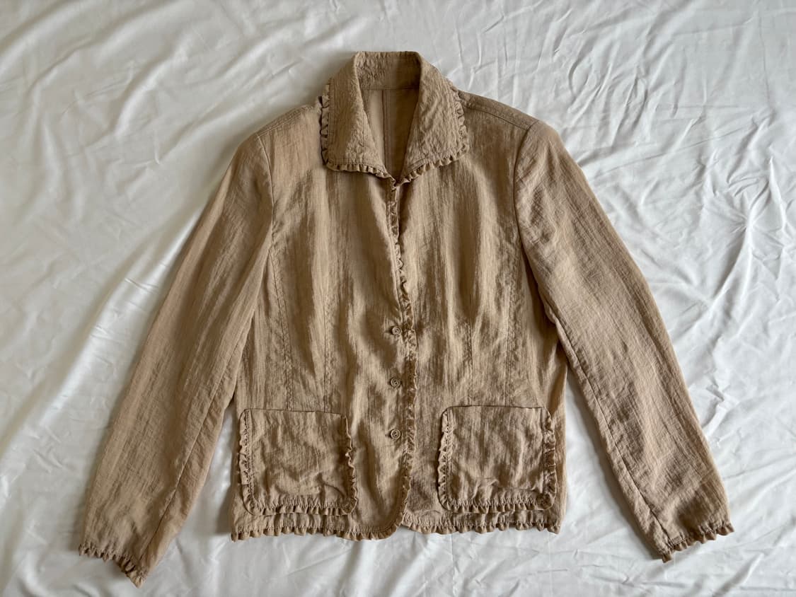 camel jacket, ruffle detail 상품이미지1