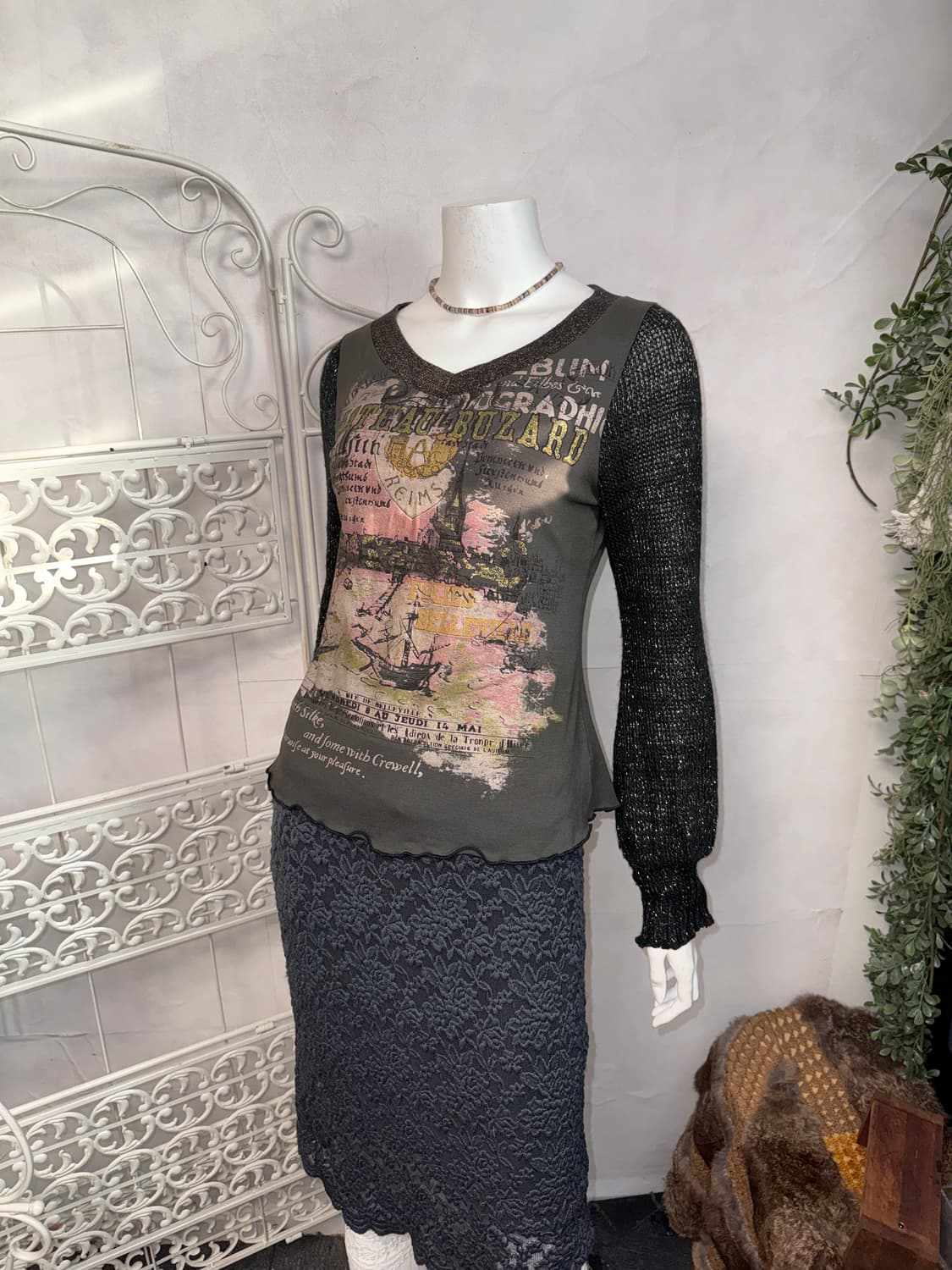 Charcoal vintage printing knit sleeve 상품이미지7