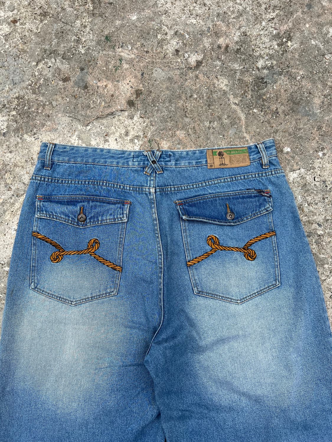 YUJIRO H.P JEANS DENIM PANTS 상품이미지4