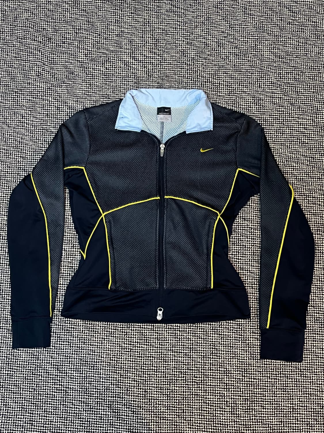 나이키 트랙탑 상품이미지2