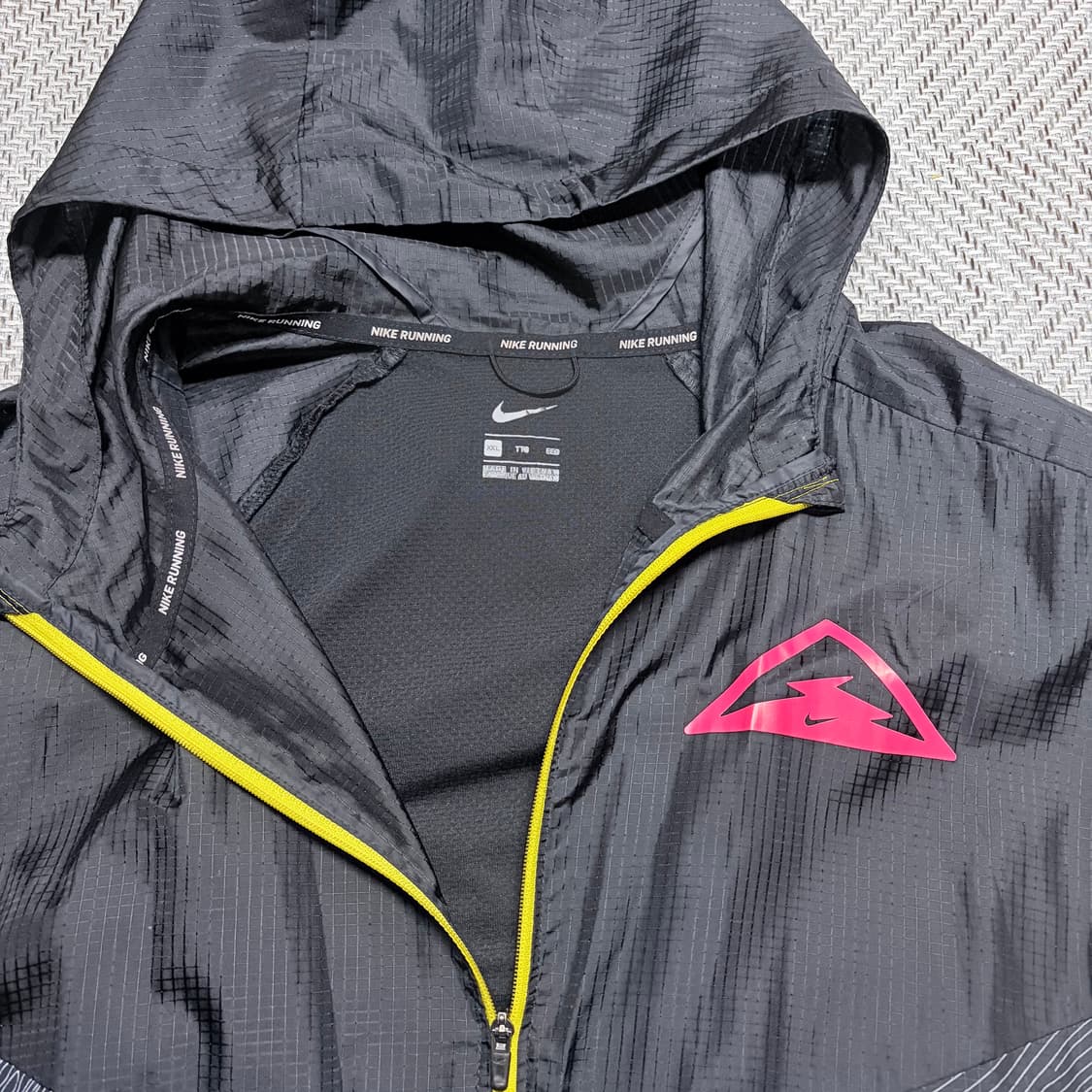(XXL)나이키 트레일 바람막이 상품이미지3