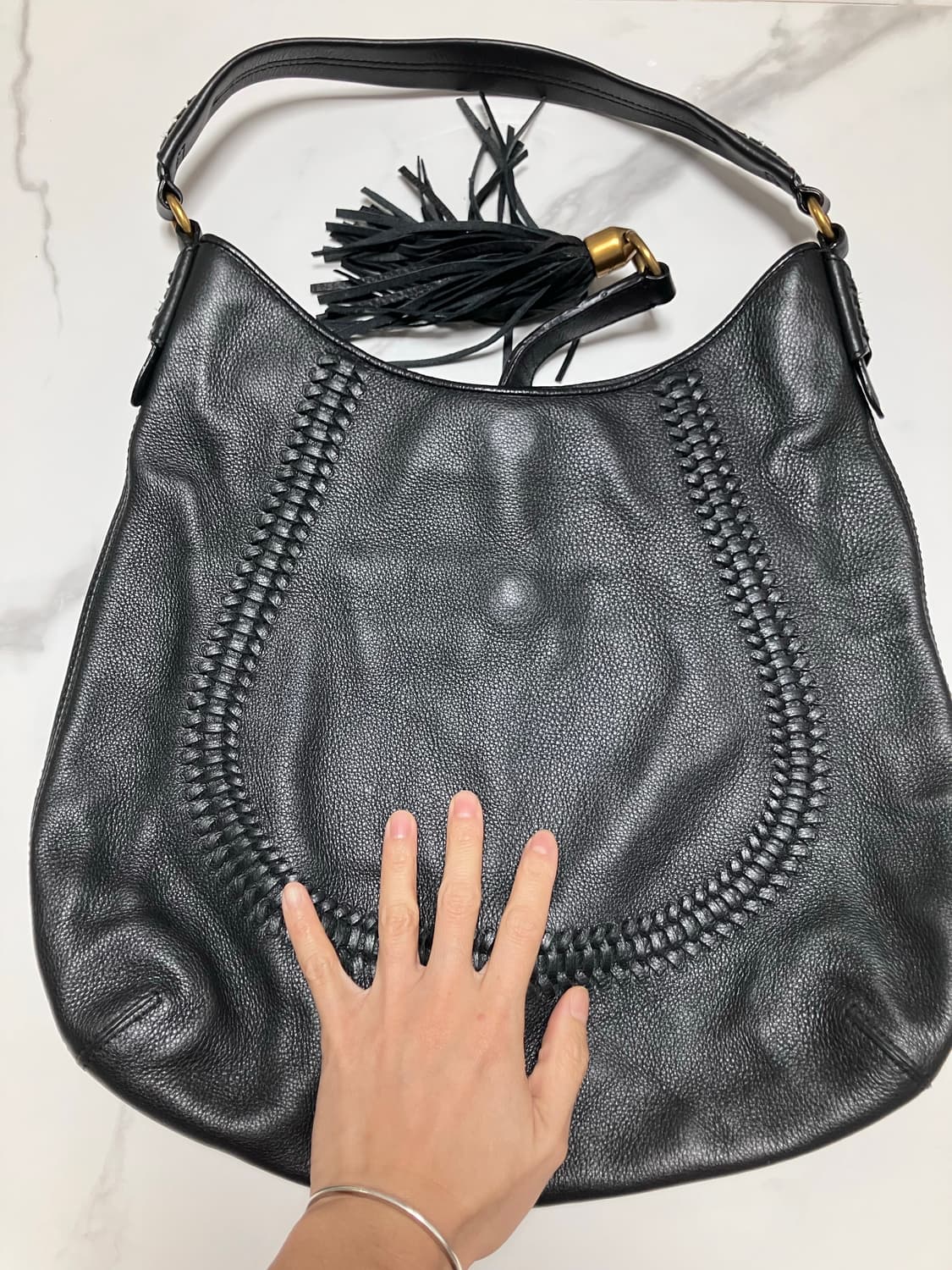 랄프로렌 블랙 가죽 태슬 호보백 상품이미지4