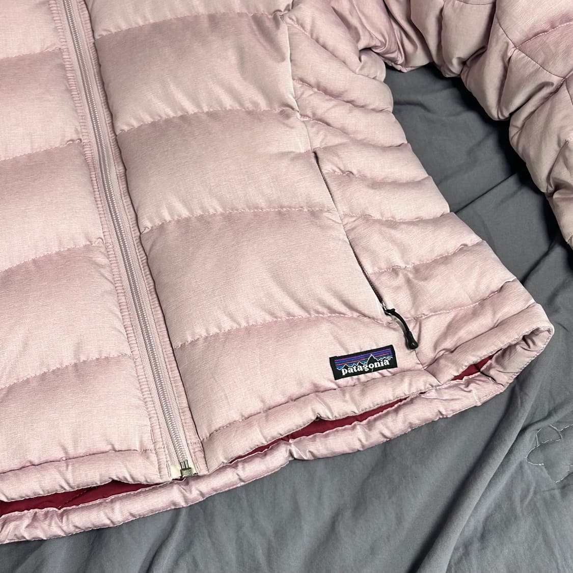 파타고니아 여성 푸퍼 패딩 자켓 라일락 M 상품이미지4