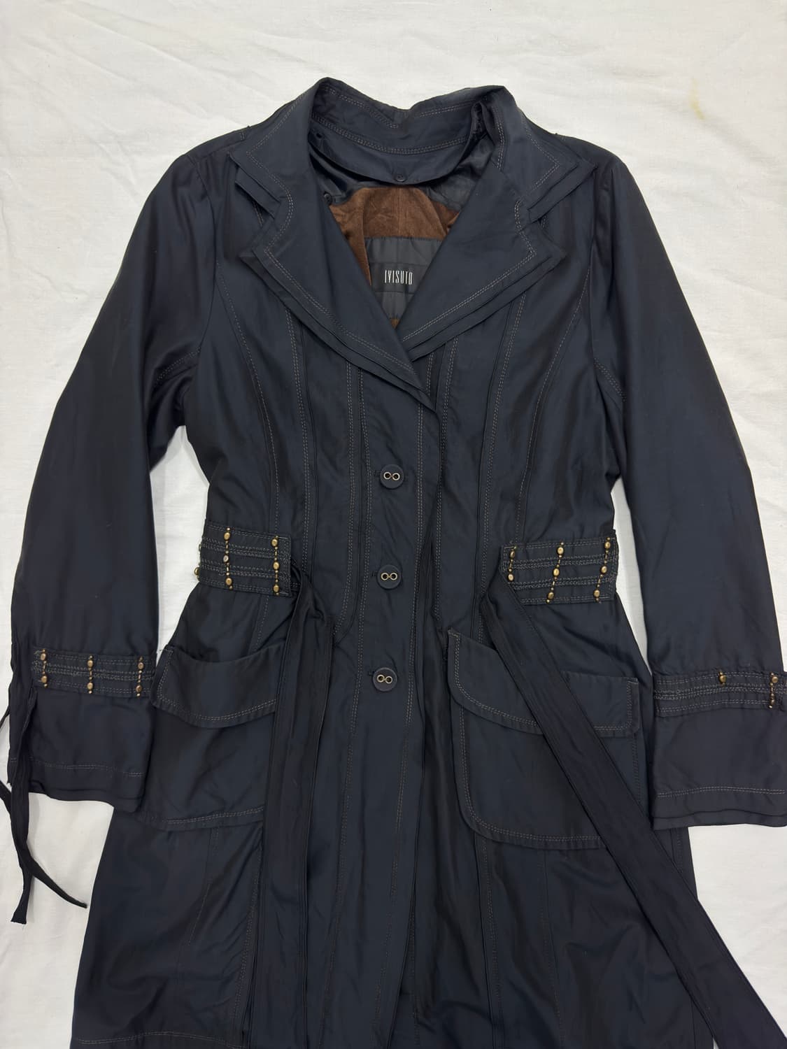 Ivisuto stud detail coat 상품이미지8