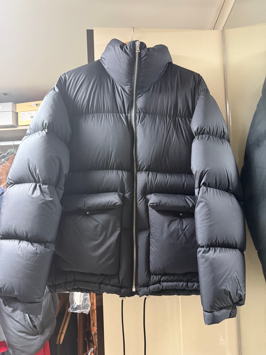 [5사이즈] 오라리 24AW 슈퍼라이트 나일론패딩 블랙 상품이미지1