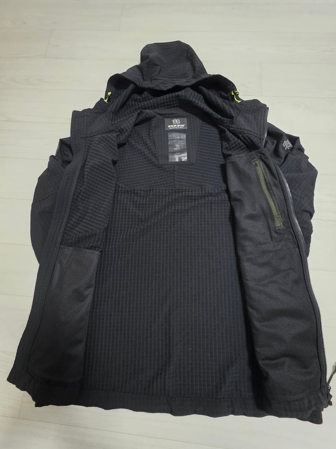 코오롱스포츠 HERO 남성 인슐레이팅 레이어

자켓 110 상품이미지3