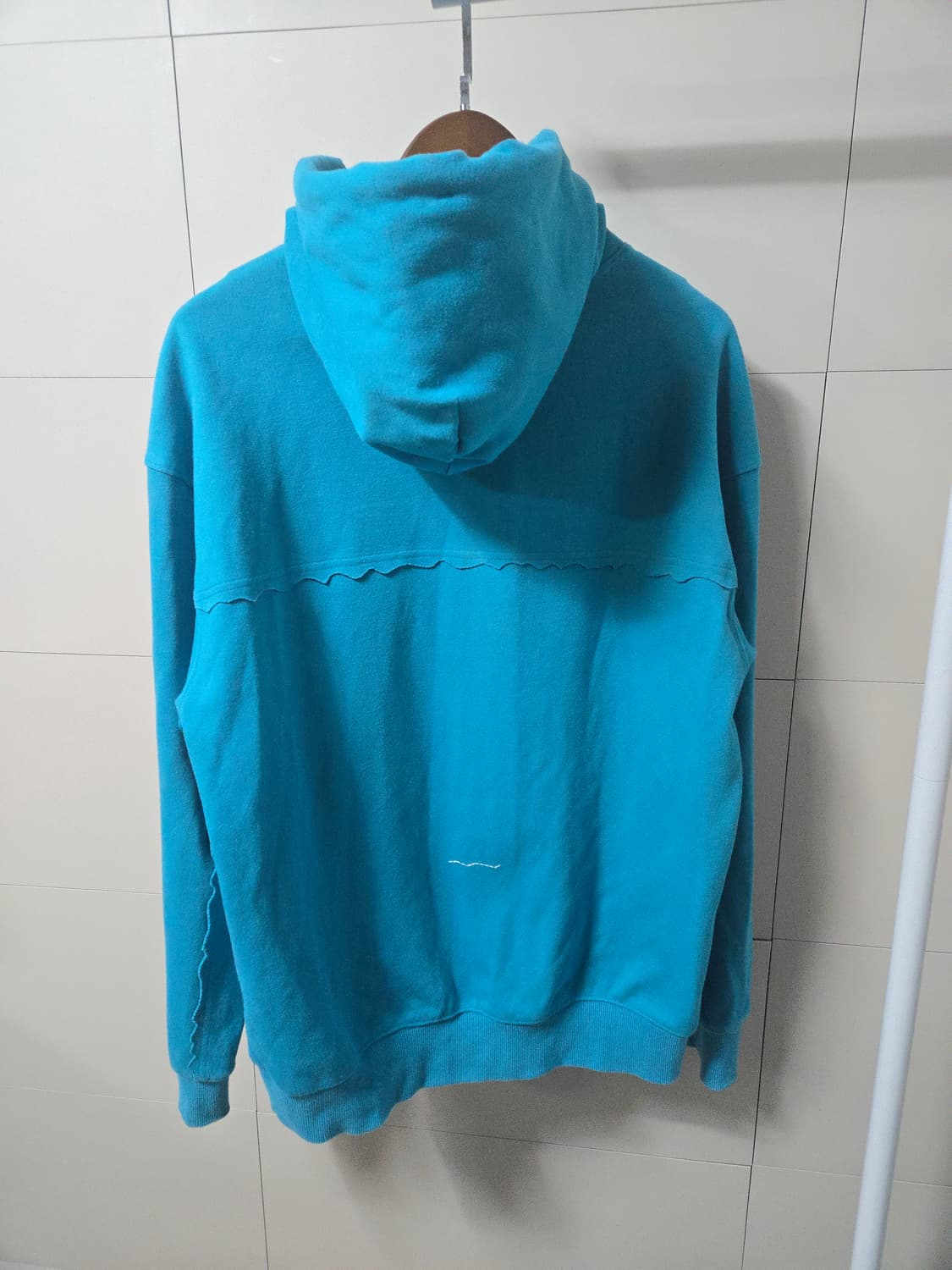 아더에러 자수로고 후드티 1 사이즈 실측 105 상품이미지6