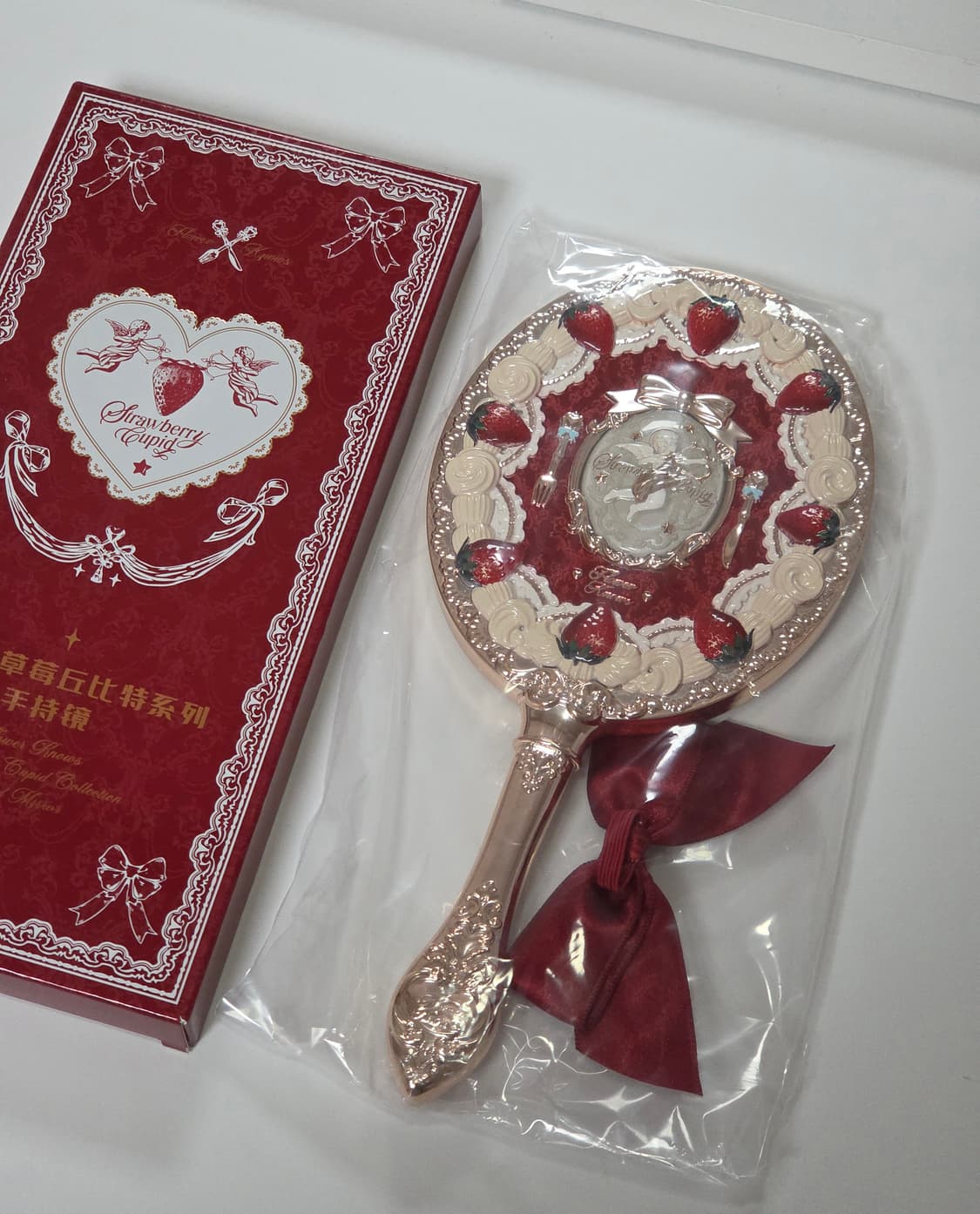 새상품) 플라워노즈 스트로베리 큐피드 거울 손거울 레드 상품이미지1