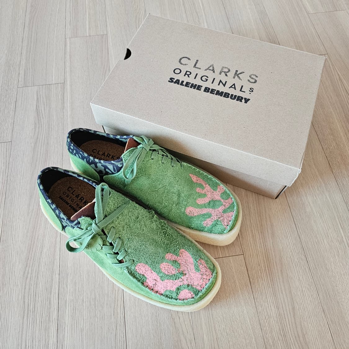 UK9 280 새제품 클락스 오리지널스 x 살레헤 벰버리 왈라비 모카슈즈 상품이미지4