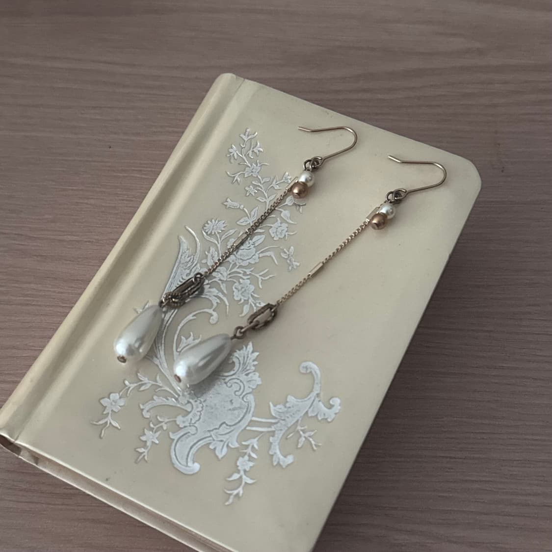 Vintage 빈티지 진주 드롭 롱 귀걸이 (착샷 O) 상품이미지2