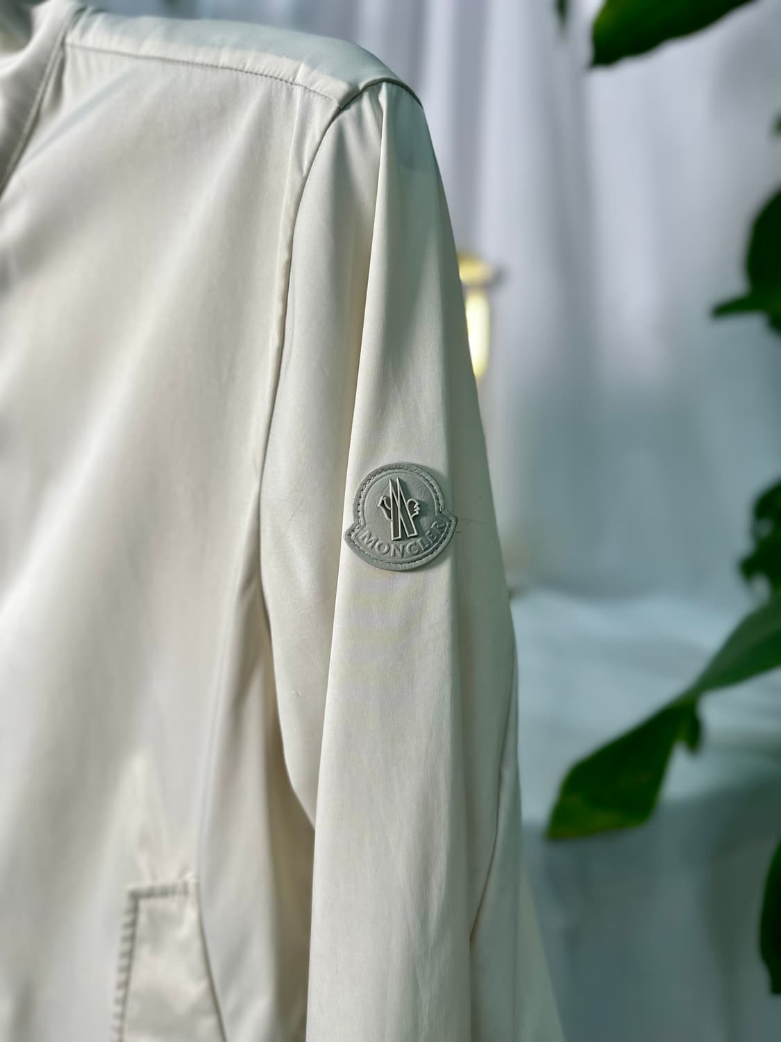 몽클레어 카탈라 자켓 2사이즈 상품이미지3