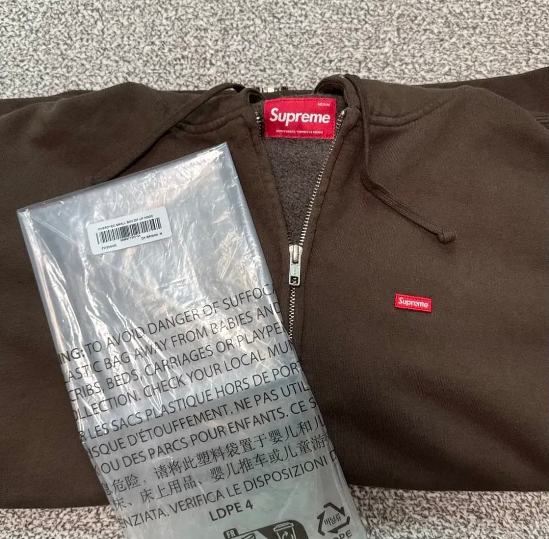 슈프림 스몰 박스 집업 후드집업 다크 브라운 - 25FW / M 상품이미지4