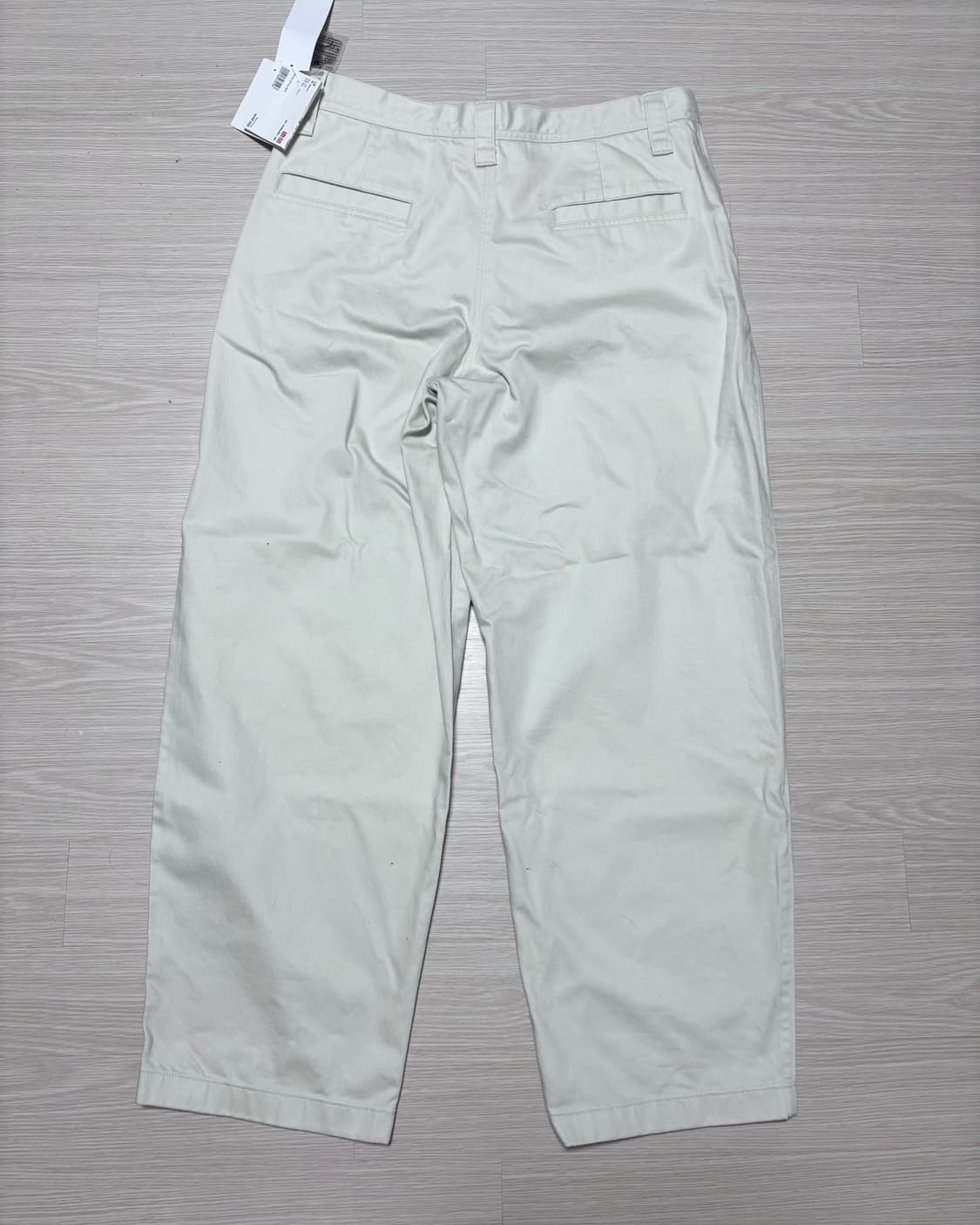 유니클로 와이드핏치노팬츠 내추럴 85 상품이미지3