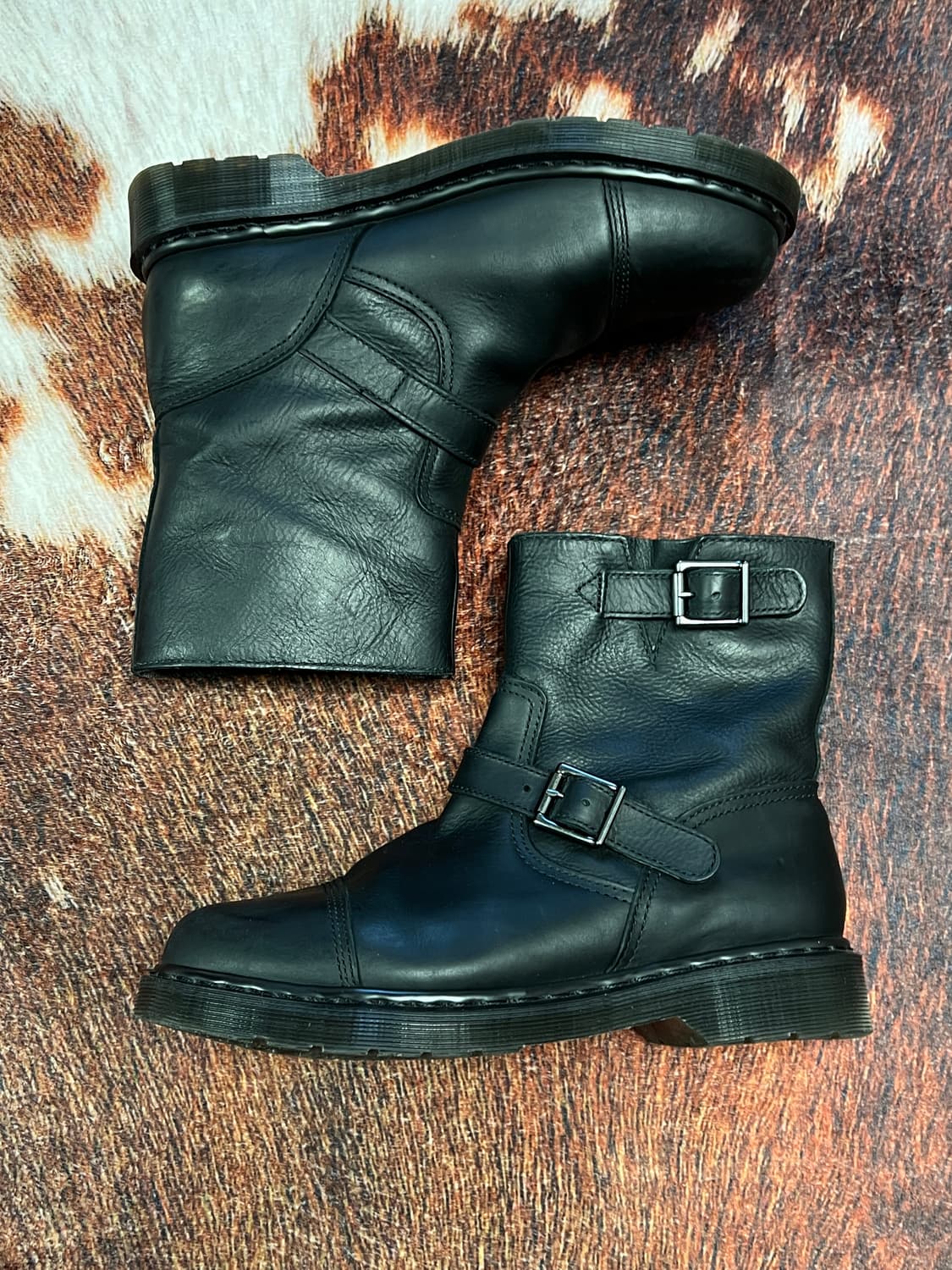 [42] 닥터마틴 Asher 스틸토 엔지니어 바이커 부츠 블랙 상품이미지1