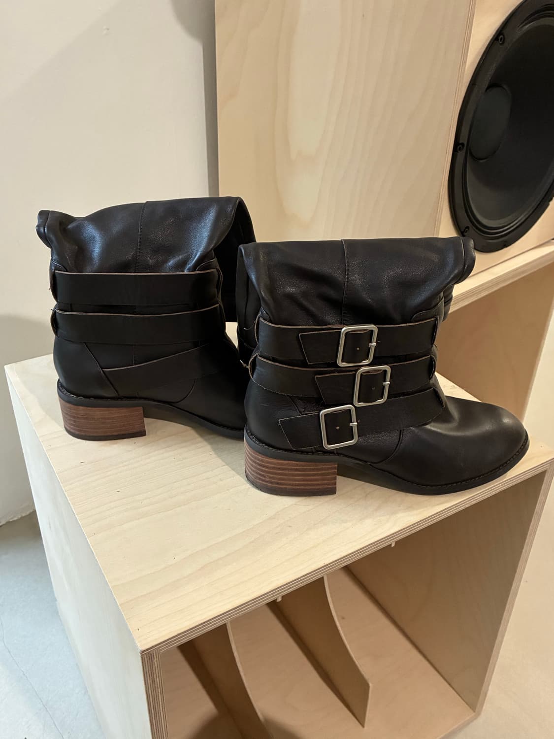 스나오 쿠와하라 부츠 상품이미지4