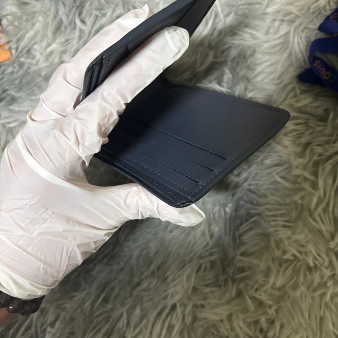 루이비통 이클립스 쉐도우 멀티플 월릿 반지갑 급처 상품이미지6