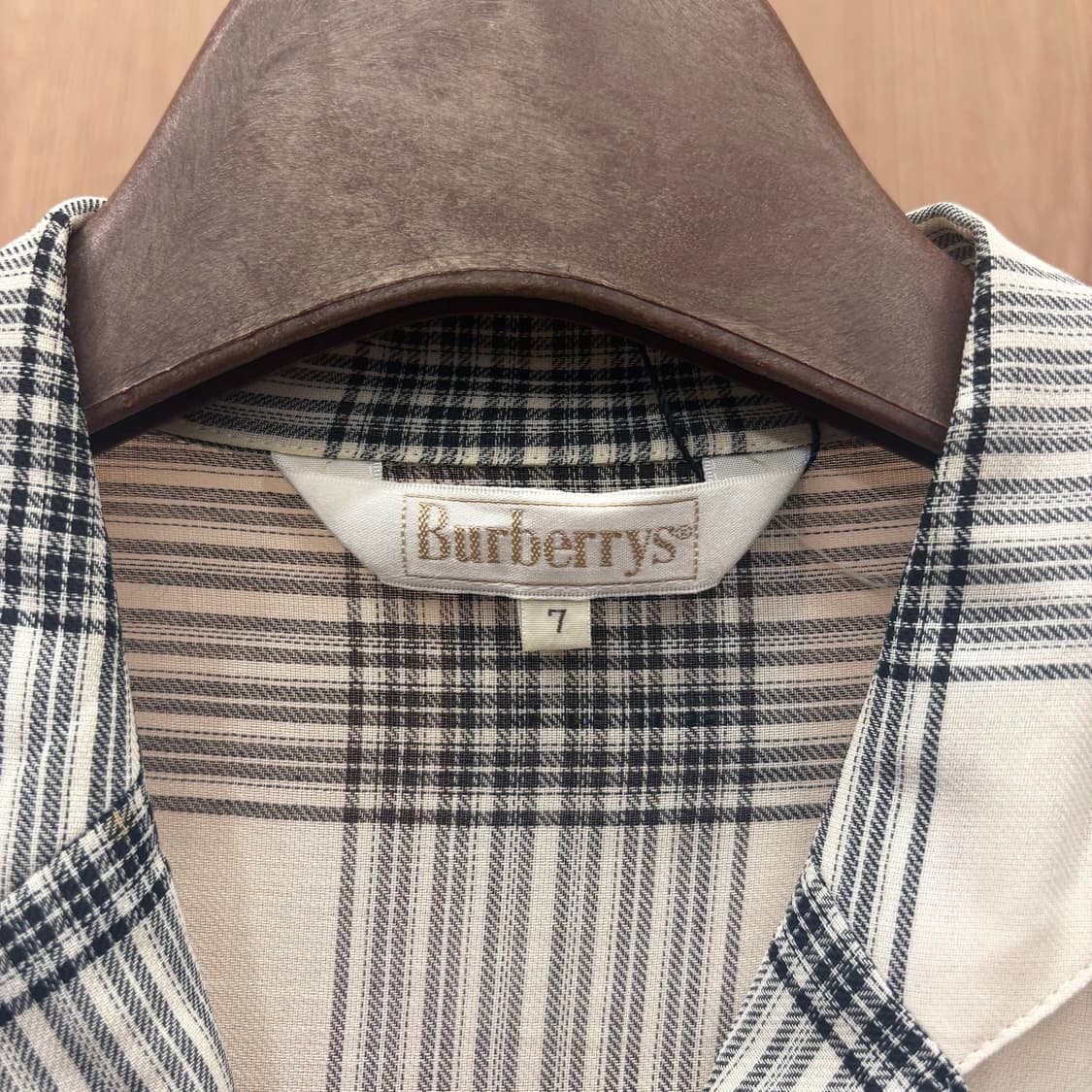 버버리 런던 롱 원피스 카라넥 버튼 클로징 체크 패턴 디테일 그레이 상품이미지6