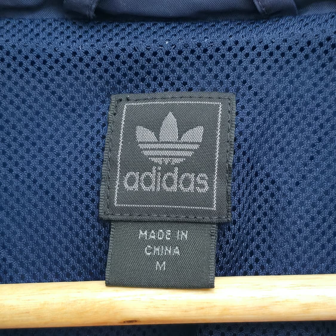 [M] 아디다스 네이비 크롭 리폼 바람막이 상품이미지6