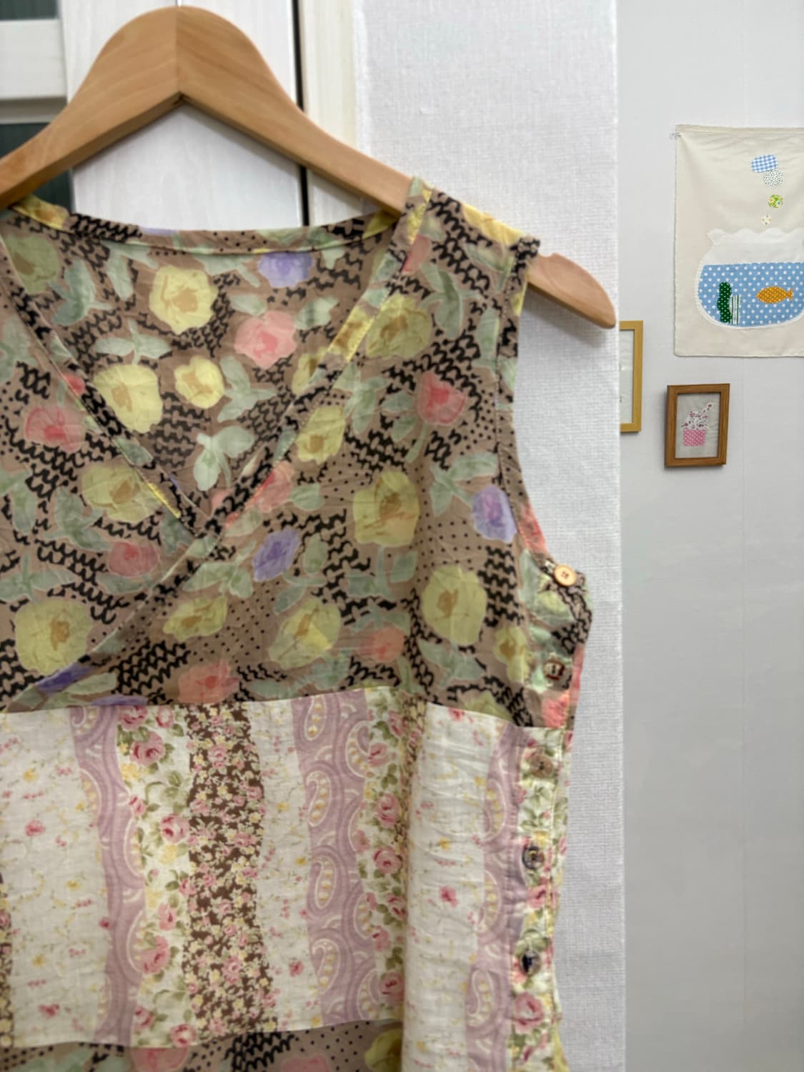 플라워 패치 슬리브리스 상품이미지2