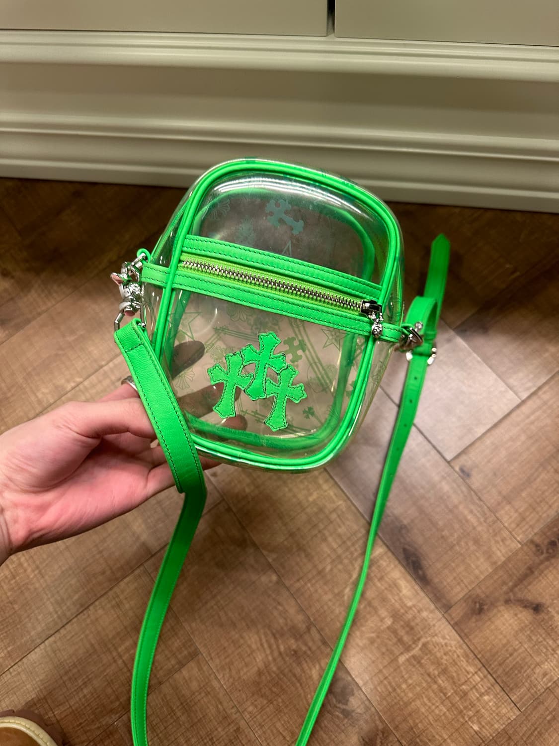 크롬하츠 레더 패치 멀티컬러 pvc 타카백 크로스백 상품이미지1