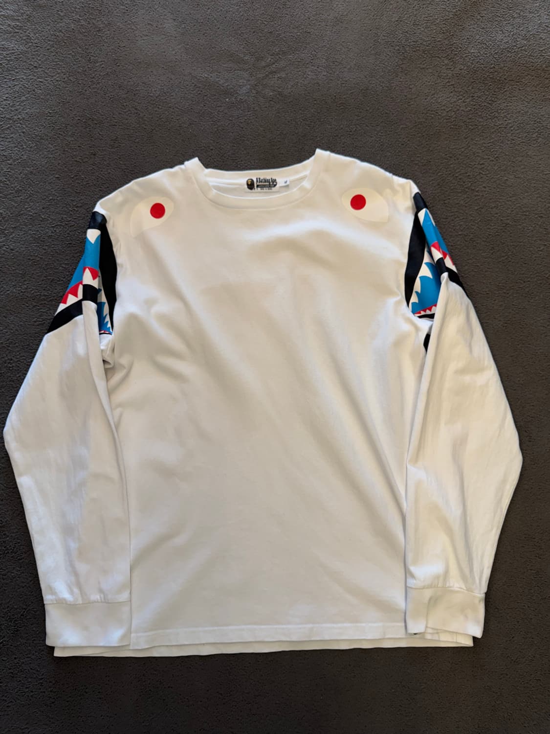 베이프 샤크 롱슬리브 처분  상품이미지1