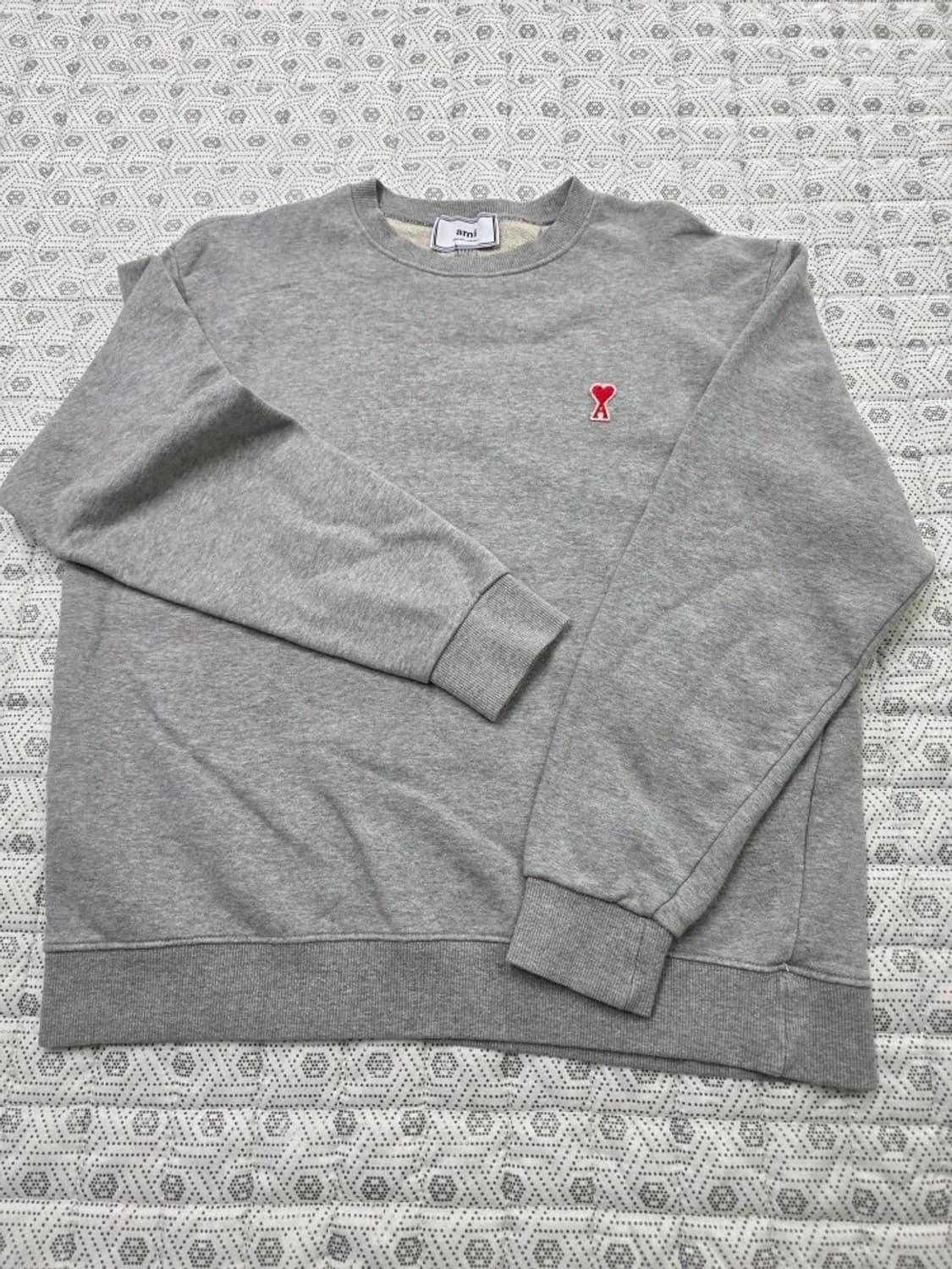 AMI 아미 스몰 하트 로고 맨투맨 상품이미지5