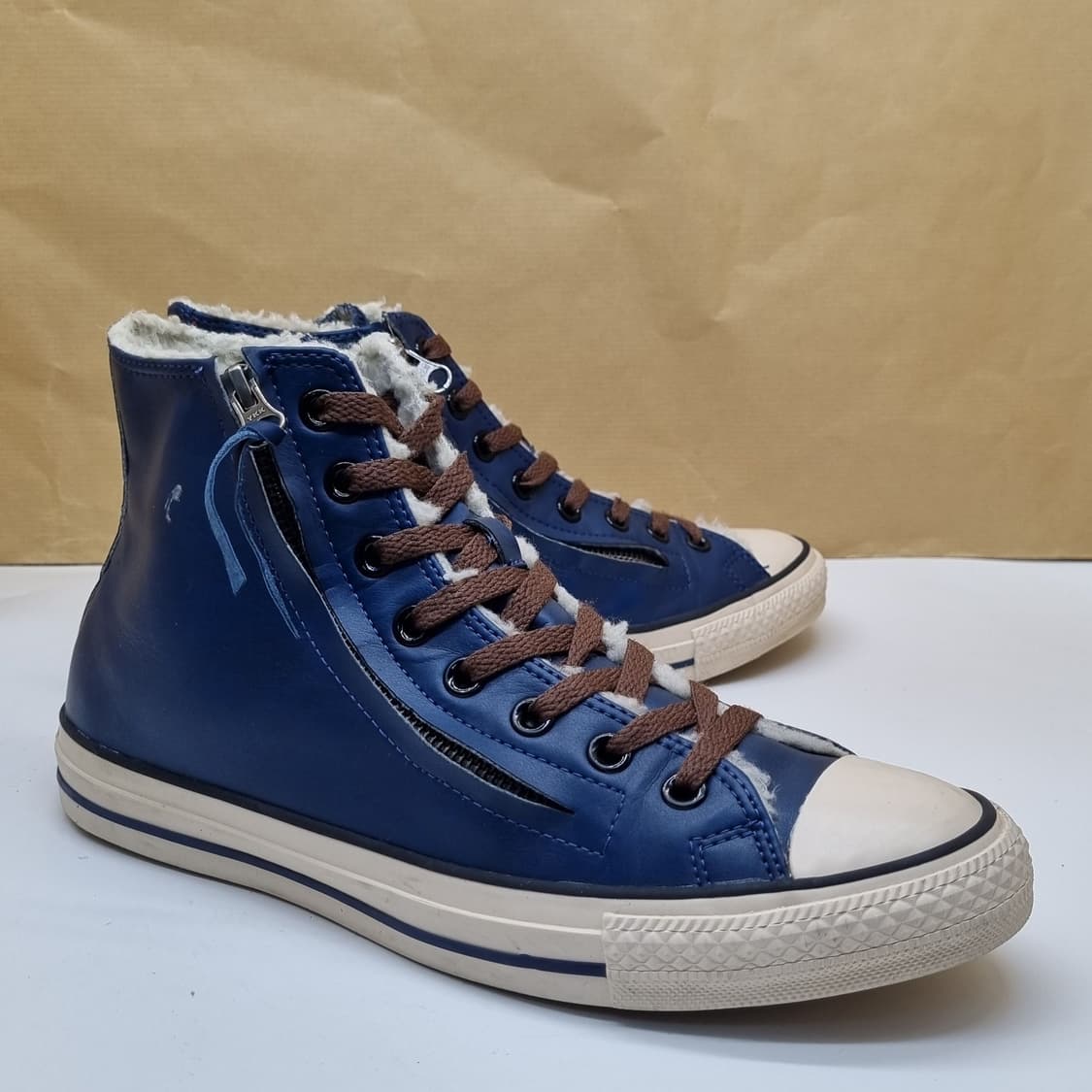 컨버스 척테일러 레더 안감털집업 하이탑270. 상품이미지1