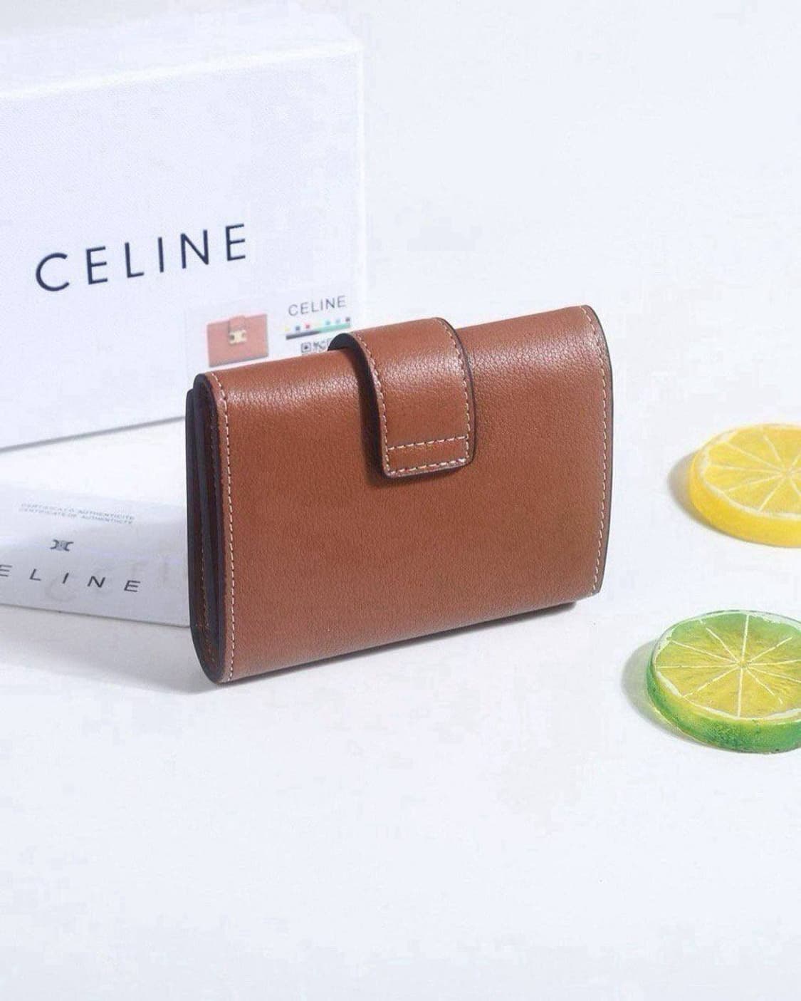 셀린느(Celine)의 트리옹프 캔버스 스몰 플랩 지갑 상품이미지9