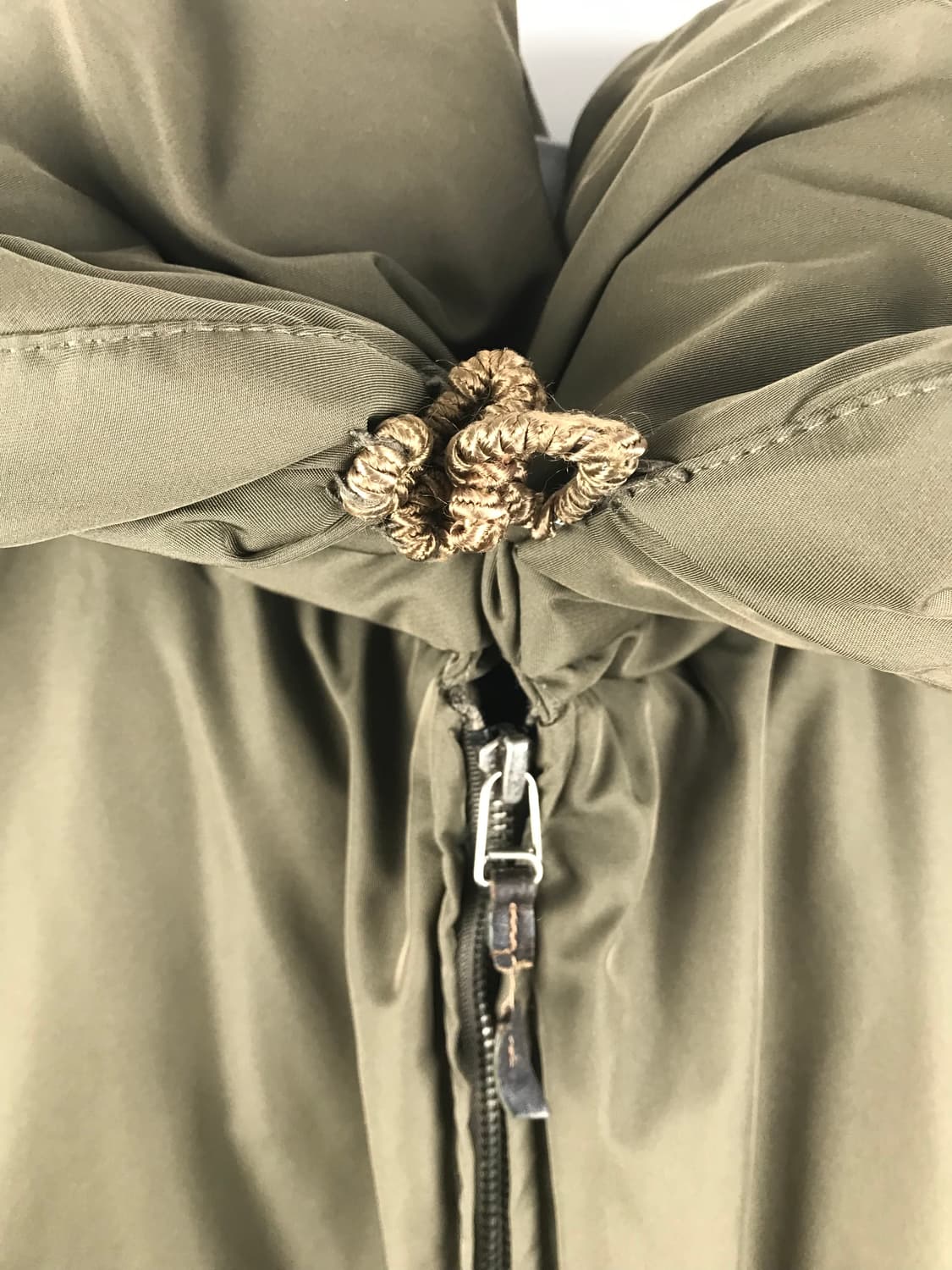 시슬리 구스다운 패딩 거위털패딩 코트 자켓 카키색 상품이미지5