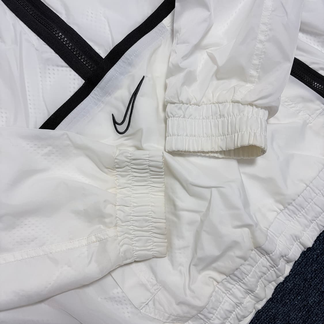 나이키 스우시 아노락 상품이미지2