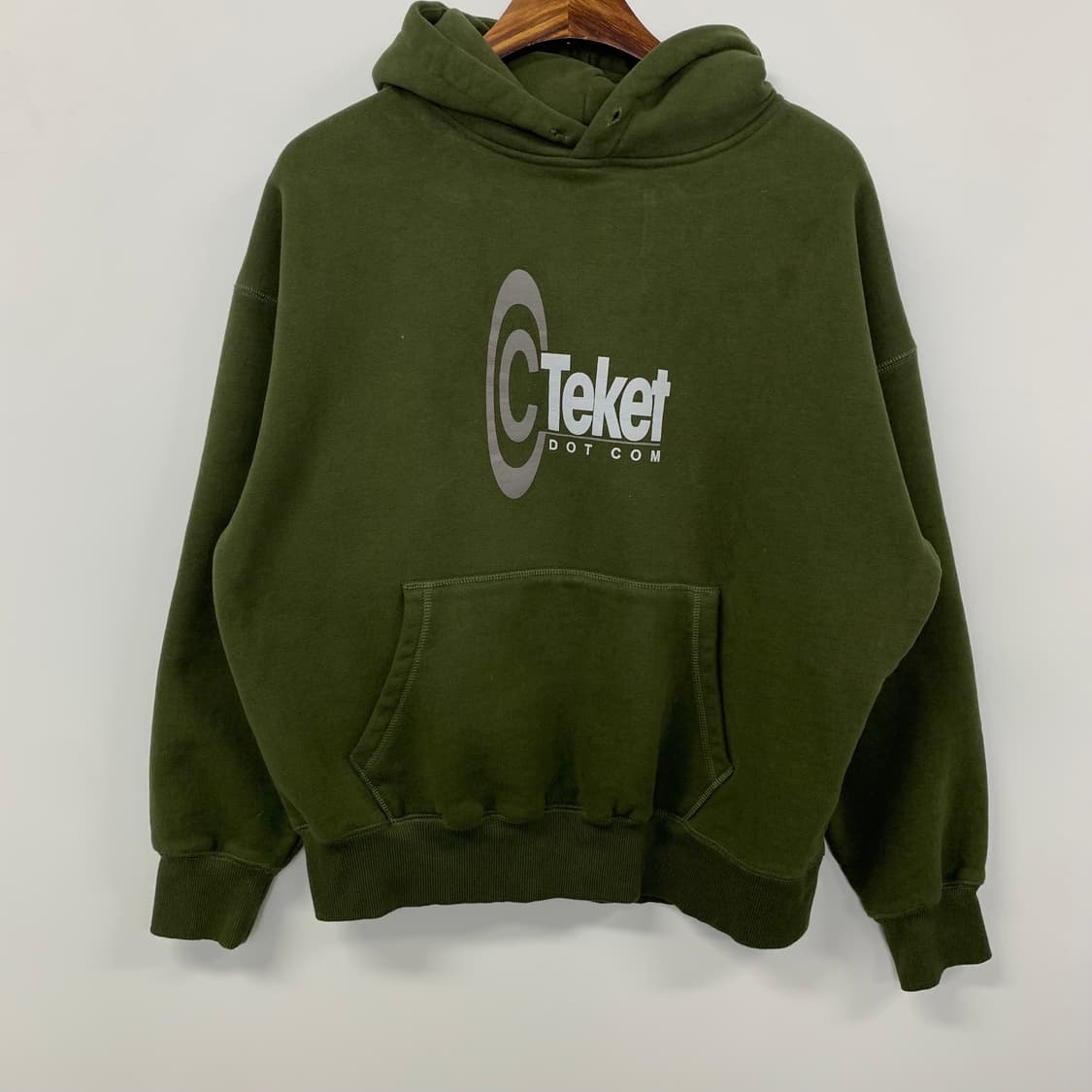 테켓 스펠아웃 카키 후드티 상품이미지2