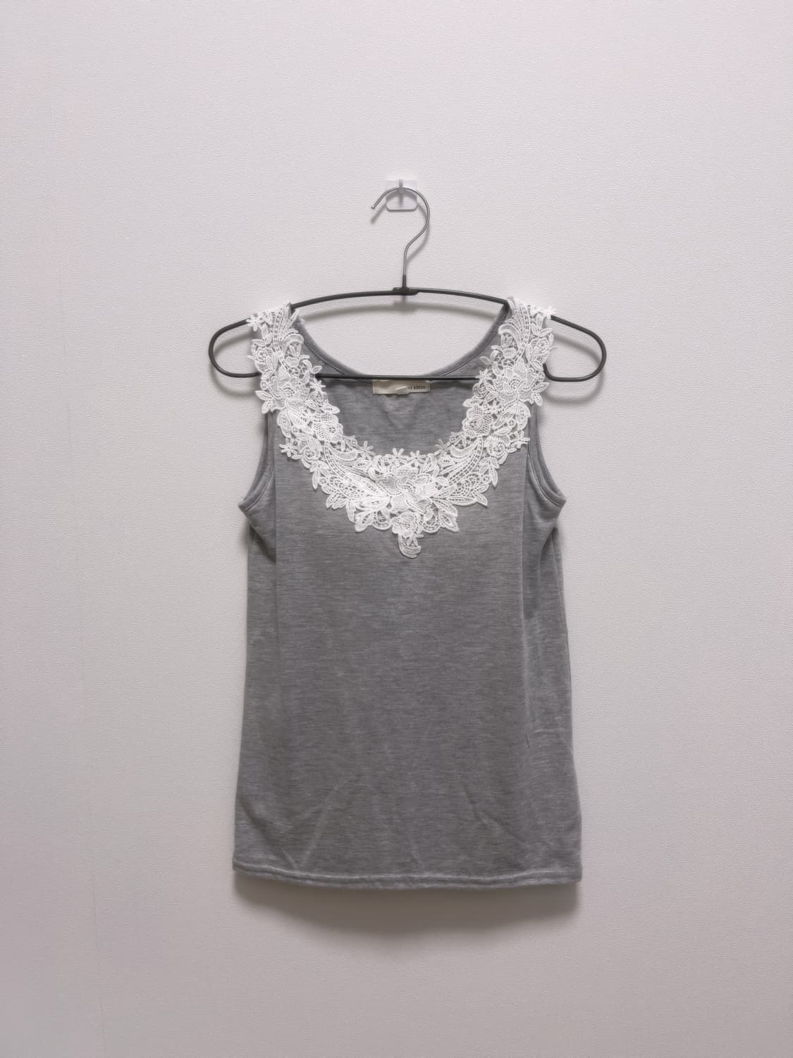 pink adobe 레이스 슬리브리스 (캡 내장 제품) 상품이미지1