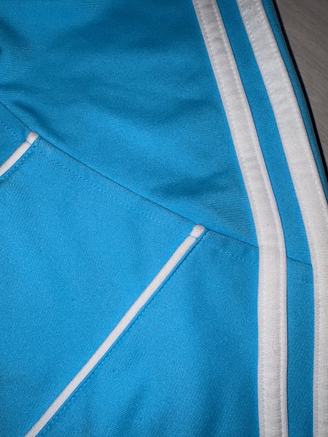 시나모롤맛 아디다스 져지 상품이미지4