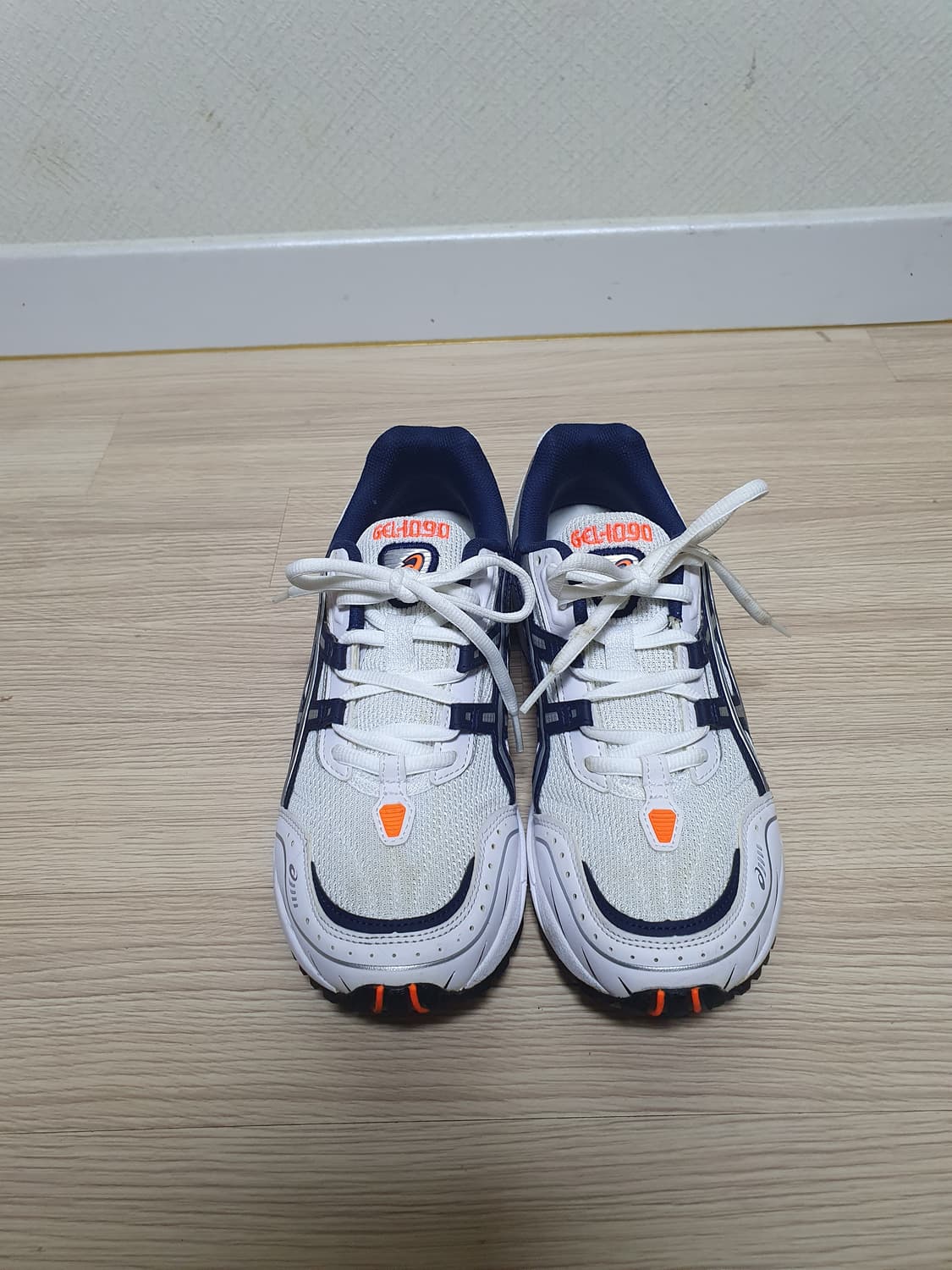 아식스 1090 운동화 255 상품이미지3