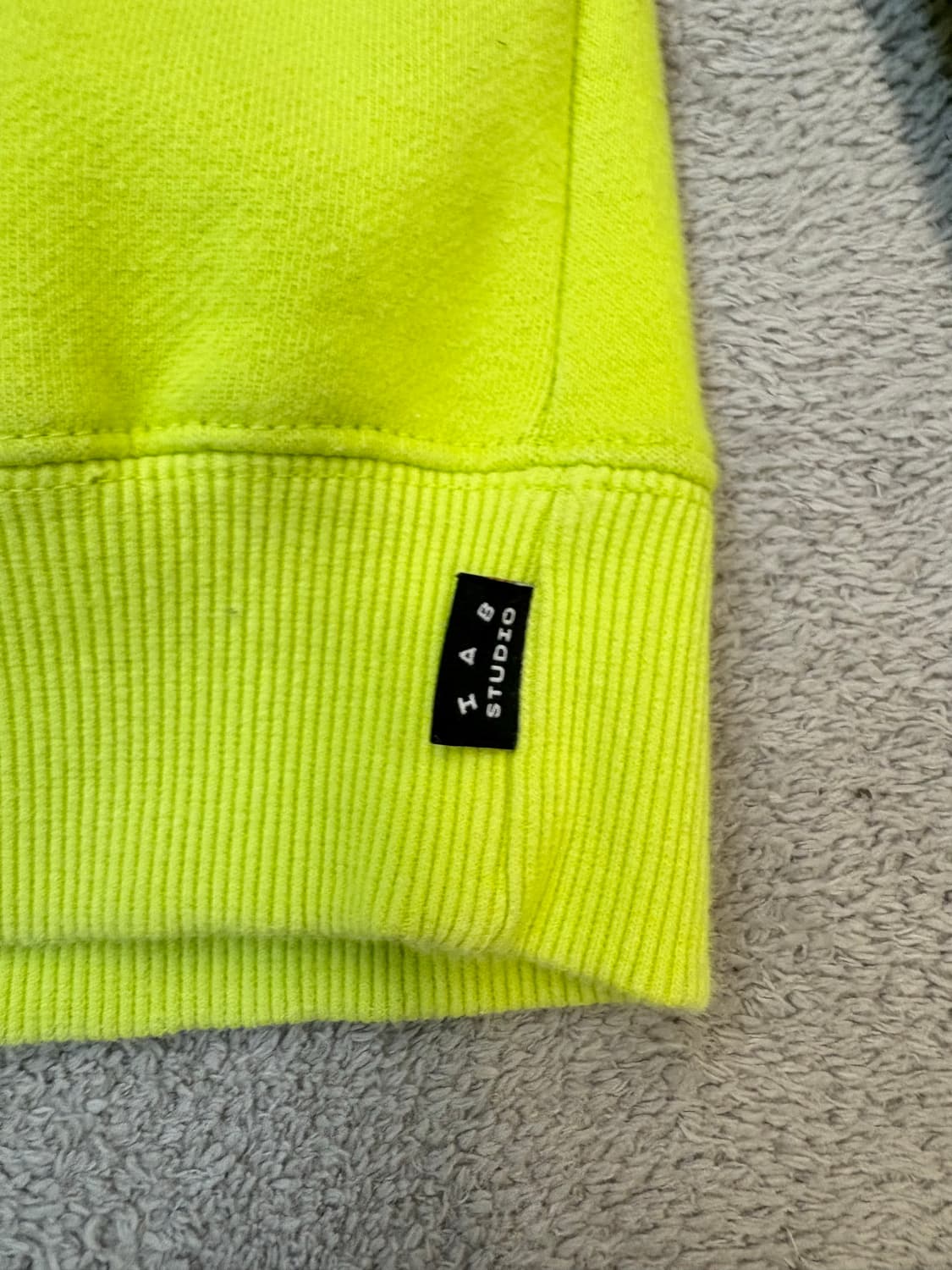 아이앱 스튜디오 후드티 상품이미지4