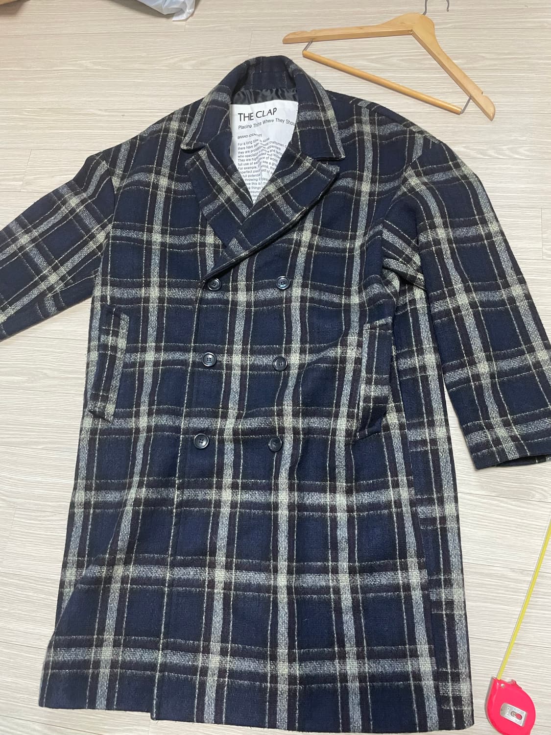 The clap 더 클랩 체크 더블코트 상품이미지1