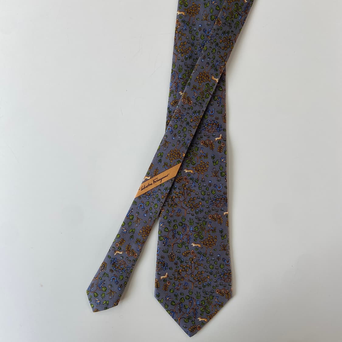 페레가모(Ferragamo) 명품 정품 넥타이 상품이미지1