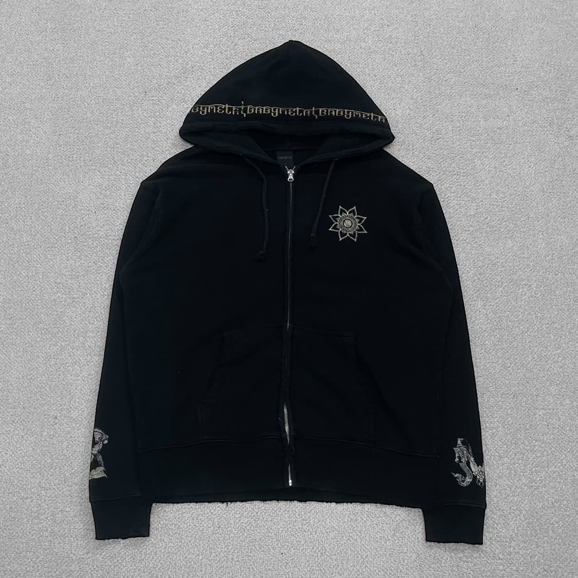 베이비메탈 Jpn 빈티지 폭스 갓 만다라 후드집업 블랙 상품이미지1