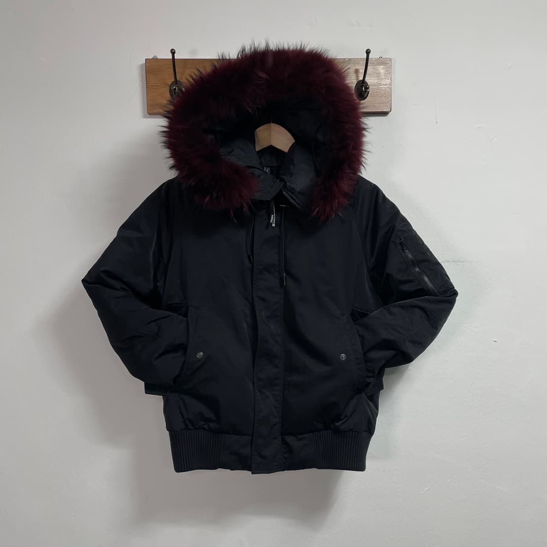 겐조 블랙 야상 숏 패딩 (on.102)    상품이미지1