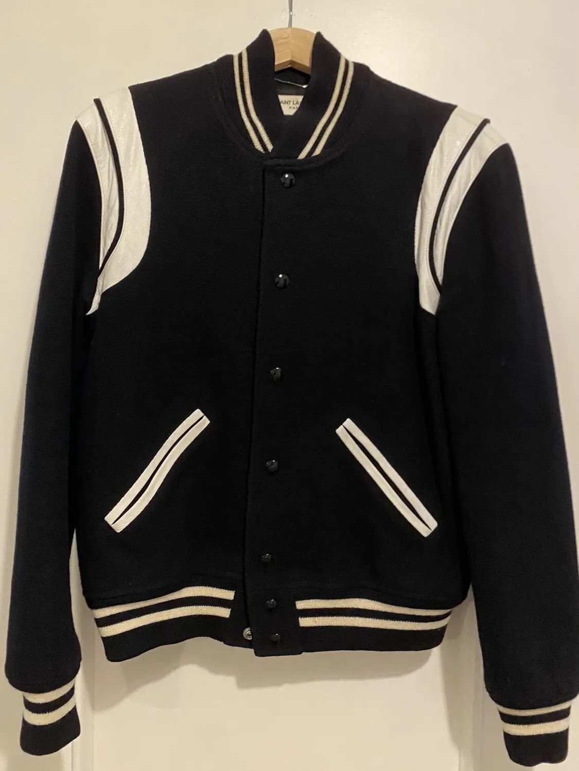 44) 에디 슬리먼 생로랑 테디 바시티 자켓 상품이미지1