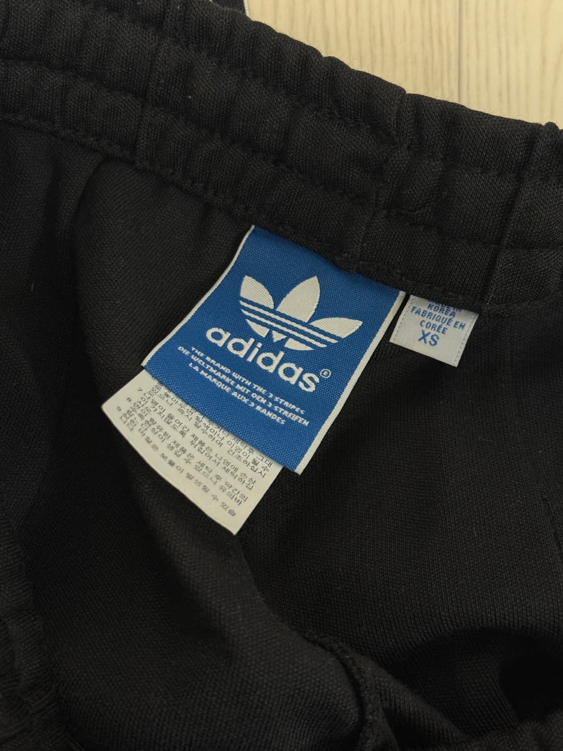 아디다스 유로파 트랙 팬츠 블랙 XS 상품이미지3