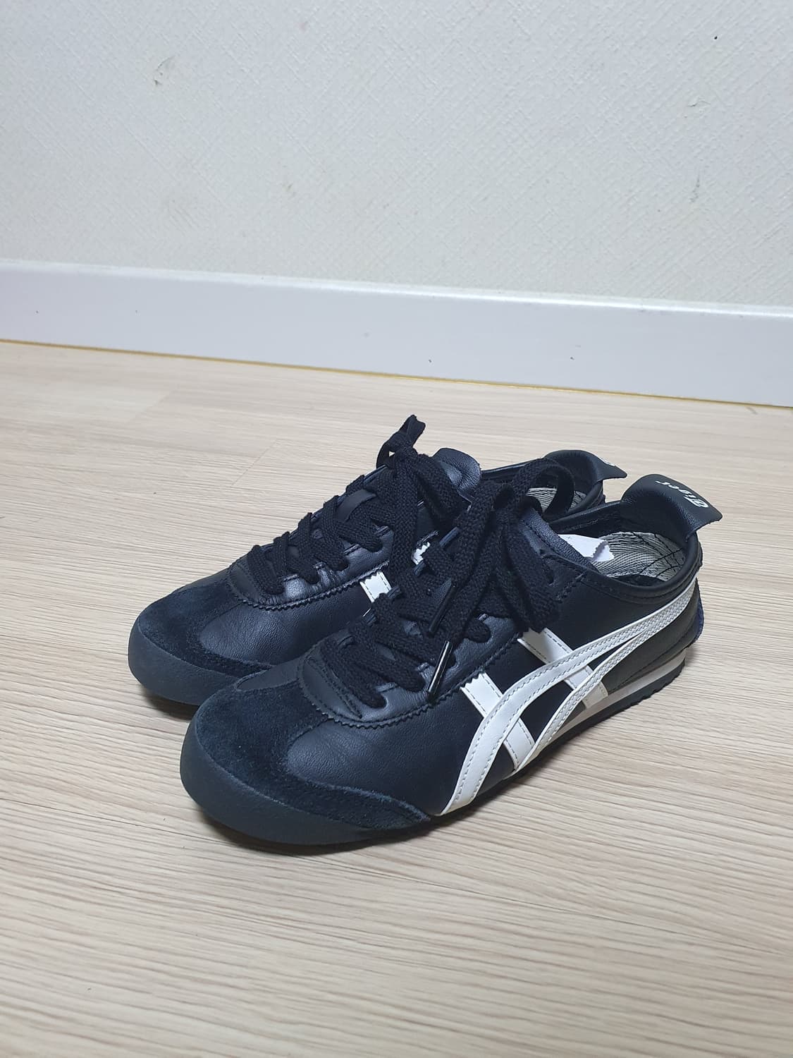 오니츠카타이거 멕시코66 스니커즈 230 상품이미지4